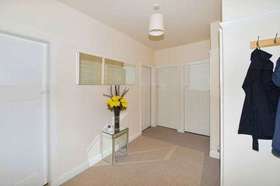 2 Bedroom Flat