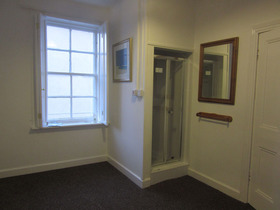 1 Bedroom Flat