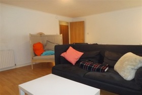 2 Bedroom Flat