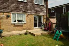 3 bedroom End of Terrace for sale