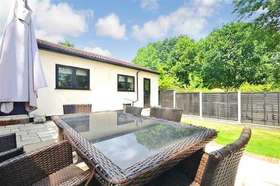 1 Bedroom Bungalow
