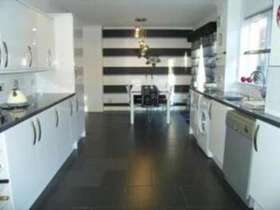 5&nbsp;Bedroom&nbsp;Detached