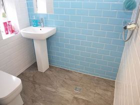 3 Bedroom Semi-Detac...