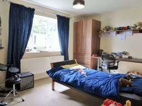5 Bedroom Detached