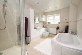5 Bedroom Detached
