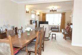 4 bedroom Detached for sale