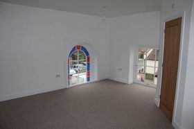 5 bedroom Property for sale