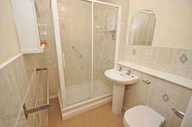 1 Bedroom Flat