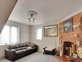 4 Bedroom Semi-Detac...