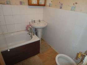 2 Bedroom Property