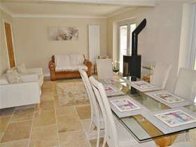 5&nbsp;Bedroom&nbsp;Detached