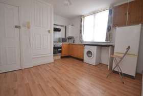 1 Bedroom Flat