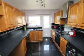 3 Bedroom Semi-Detac...