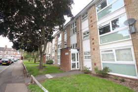 2 Bedroom Flat