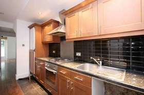 3 Bedroom Ground Fla...