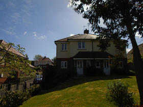 3 Bedroom Semi-Detac...