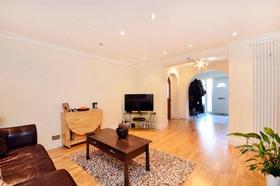 2 Bedroom Flat