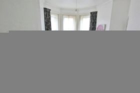 1 Bedroom Houses